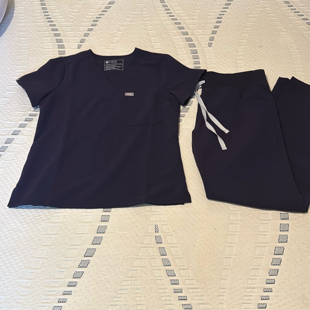Figs purple scrubs